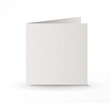 Karte 150x150 - softweiss Kuvert Schüch Verlag