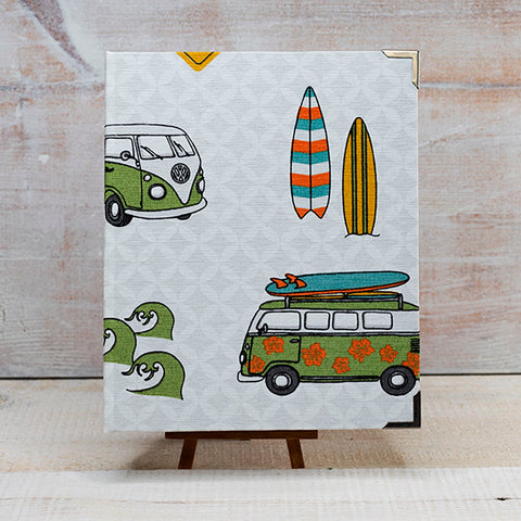 Stoffbezogener A5 Ordner im VW-Bus und Surfbrett Design