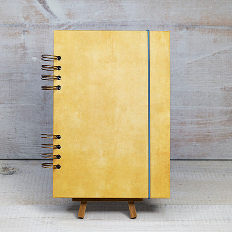 Workshop: Binde dein eigenes Sketchbuch Workshop Kreativ Werkstatt 24