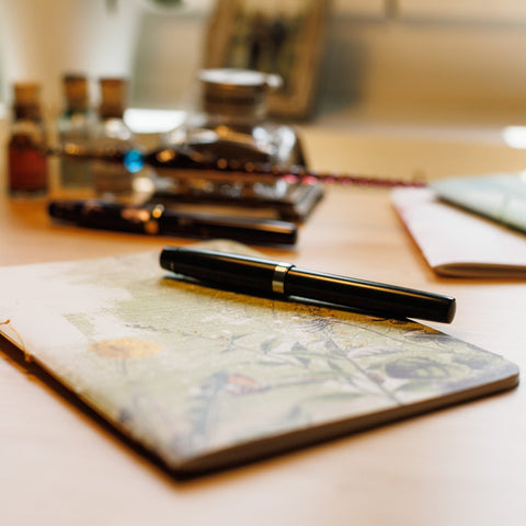 Workshop - Notizhefte binden I Workshop Kreativ Werkstatt 24 vor Ort-Samstag Datum nach Vereinbarung | 13-17 Uhr